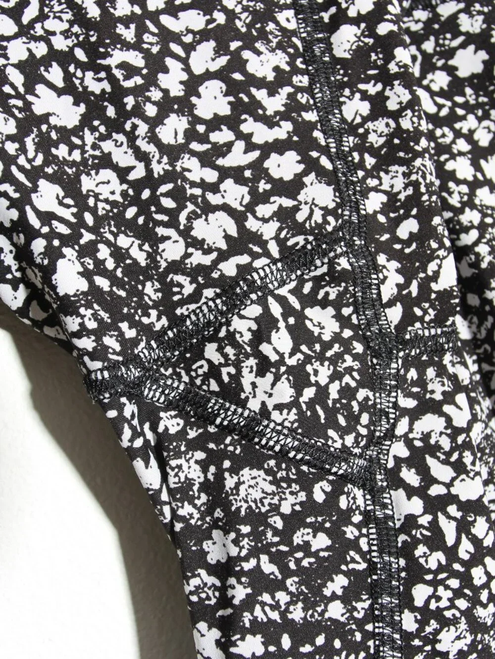 Lululemon Fast and Free High-Rise Tight Leggings 25